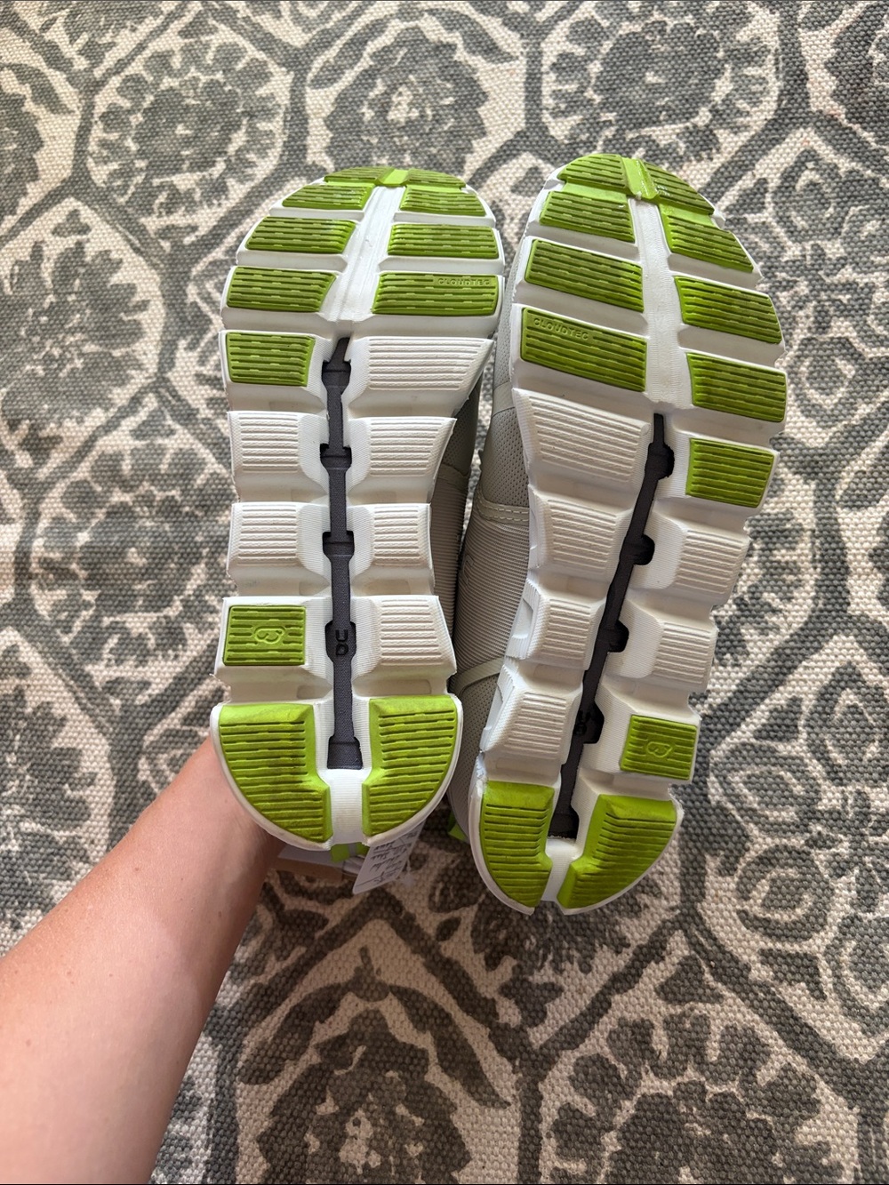 On Cloud 5 Waterproof Sneakers ☁️ - Picture 4 of 5